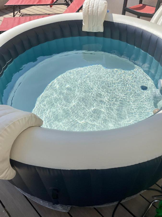 פורטו-וישיו Superbe Appartement Sur Le Port, Jacuzzi, Piscine מראה חיצוני תמונה